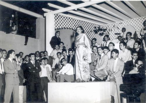 Presentación de Tona La Negra en Nuevo Laredo. Fondo Alberto Guerra.