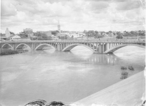 Puente Internacional. Ca. 1949. Fondo Alberto Guerra.
