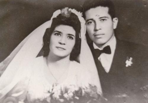 Clara Rodríguez y Fausto Garza en sus esponsales 1945.