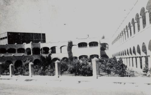 Secundaria Uno de Nuevo Laredo. Mediados de sigo XX.