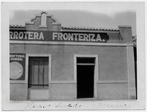 Abarrotera Fronteriza. Década de 1950.
