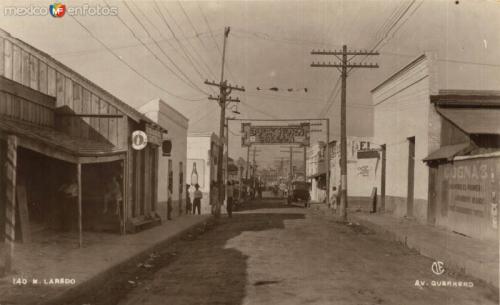 Avenida Guerrero en Nuevo Laredo a inicios del siglo XX.