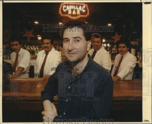 Cadillac Bar de Nuevo Laredo.