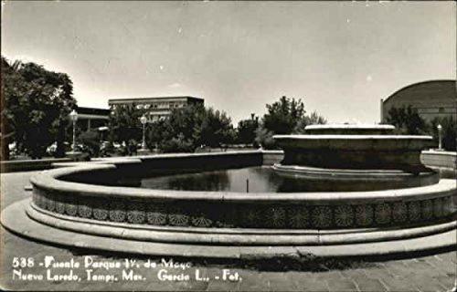 Fuente de la Plaza Primero de Mayo en Nuevo Laredo. Década de 1950.