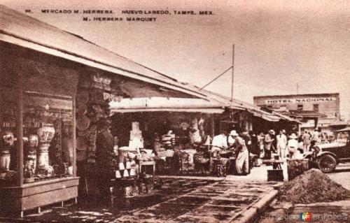 Mercado Maclovio Herrera de Nuevo Laredo en la década de 1920.
