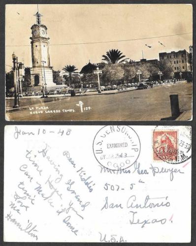 Tarjeta postal rotulada y timbrada en 1943. Se ve la Plaza Hidalgo y el reloj publico de Nuevo Laredo.