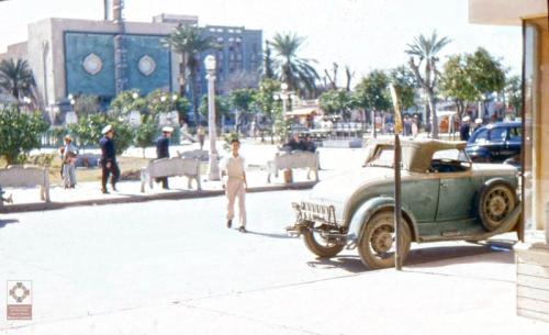 Vista de la Plaza Hidalgo de Nuevo Laredo. Década de 1950.