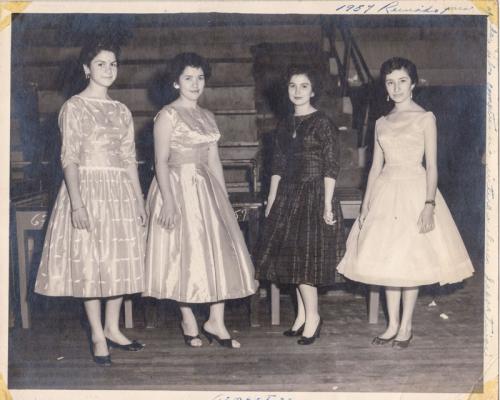 Reinado para ayudar a unas competencias deportivas. 1957.