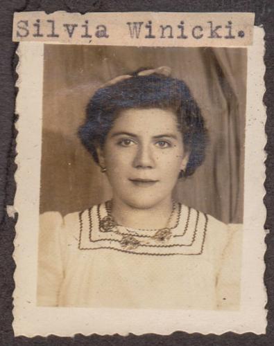 Silvia Winicki. 1942.